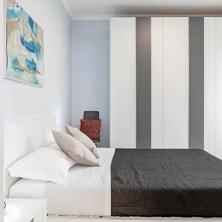 H11 Dreams Centro Appartamento *